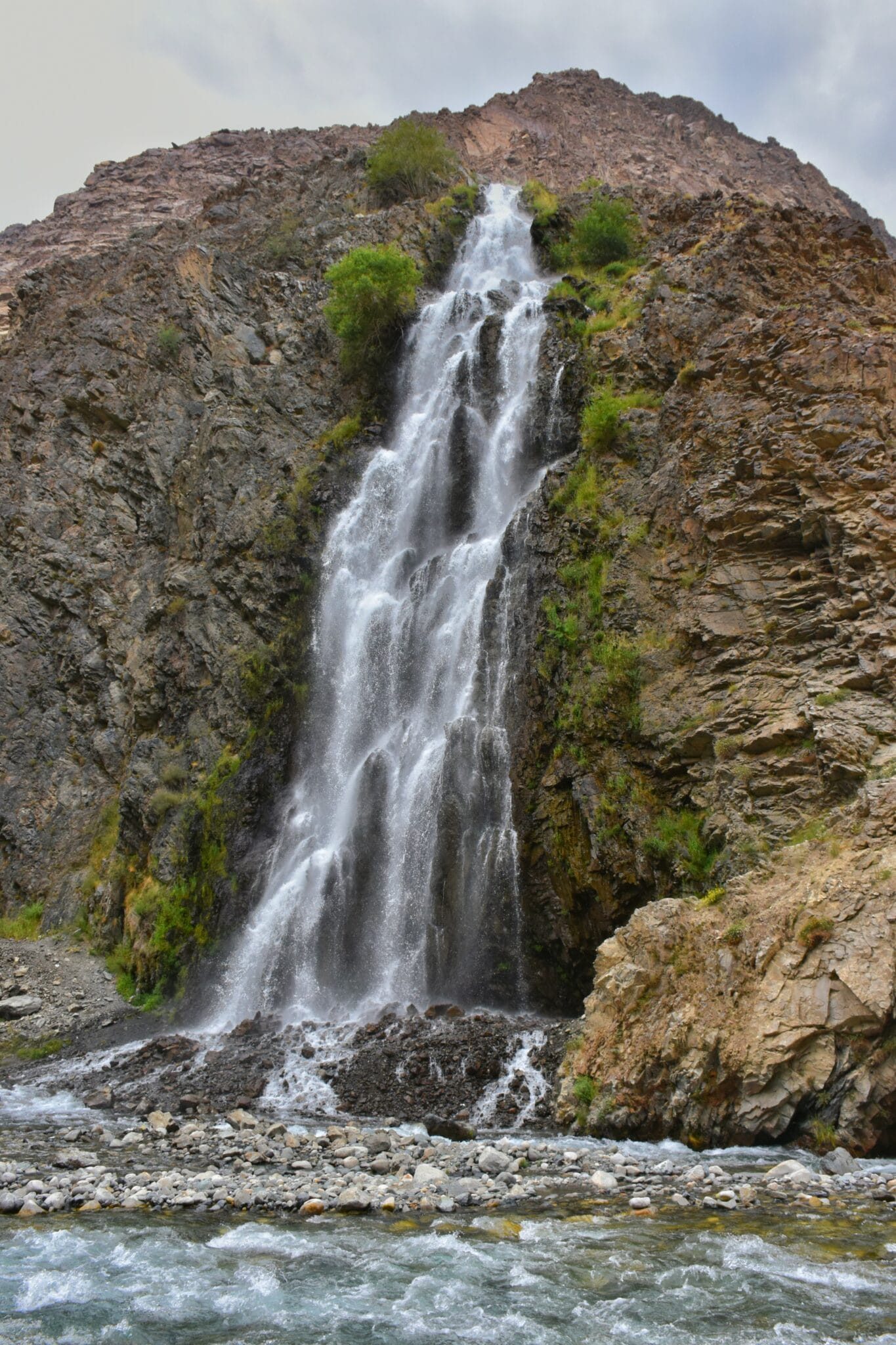 Manthokha Waterfall dropping over rock in Kharmang Valley, Gilgit-Baltistan