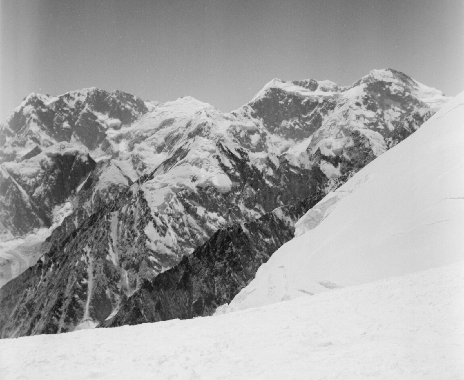 Istor-o-Nal 7403 m in the Hindu Kush seen from the north with Tirich Mir and Noshaq